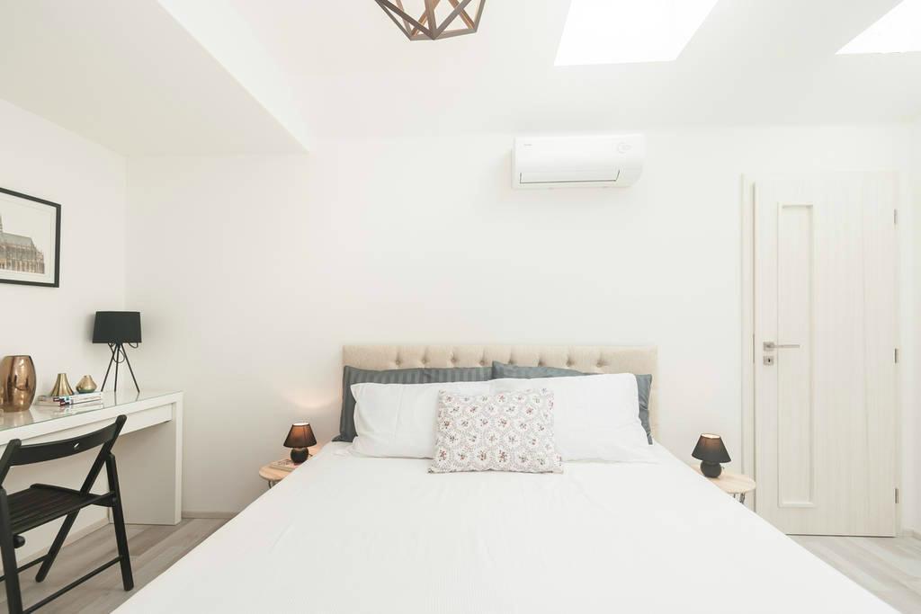 Apartmán Kent Ridge Loft, Sokolska Praha Exteriér fotografie